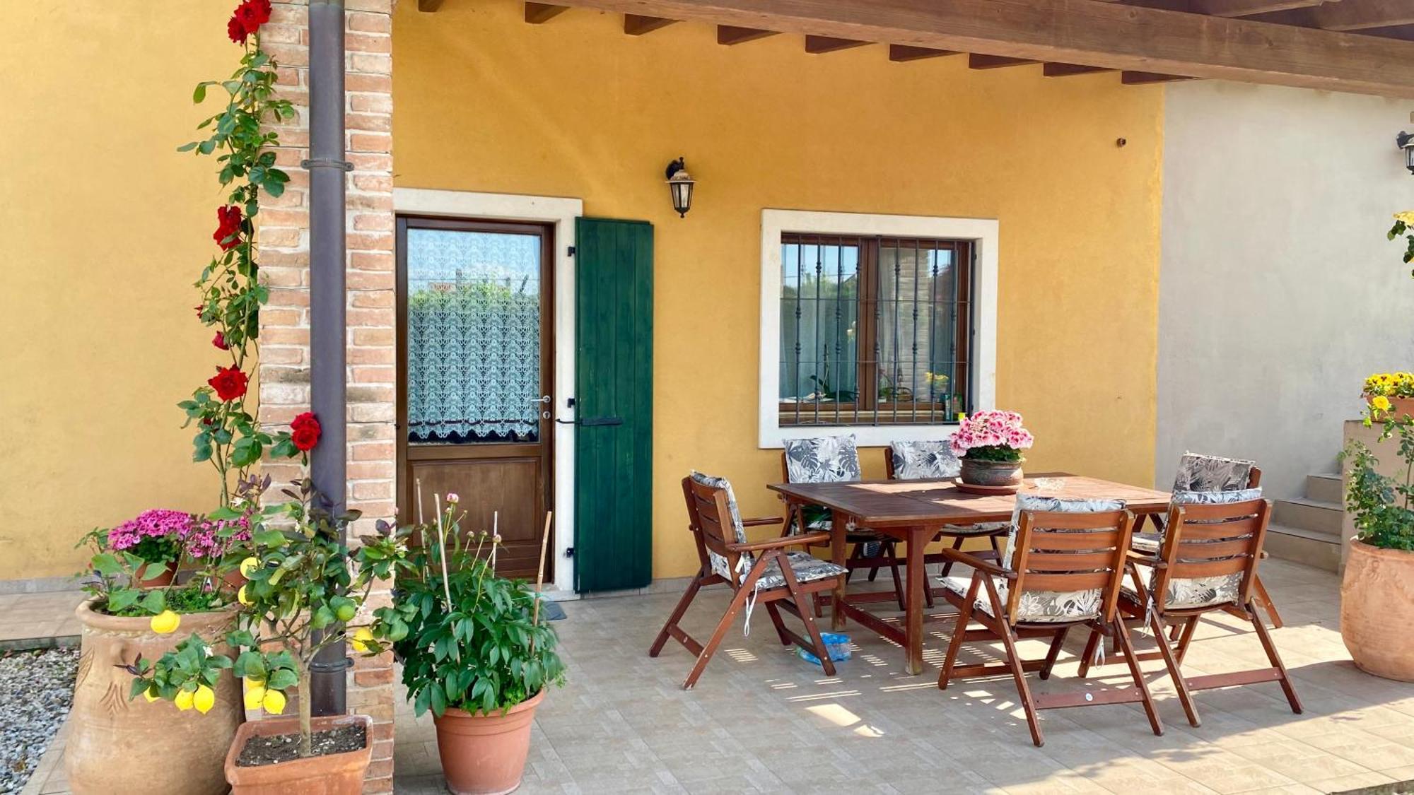 B&B Civico 61 Pastrengo Kültér fotó
